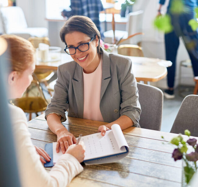 How HR Teams Can Use AI Safely and Responsibly taking applicant vacancy scaled e1763986666546